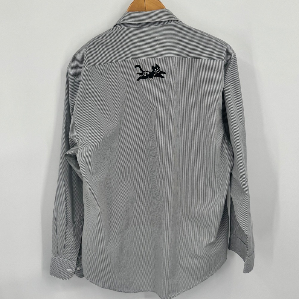 Get Lucky Women's Vintage Cat Shirt Gray White‎ Stripes Jeweled Accents Size L - Picture 10 of 16